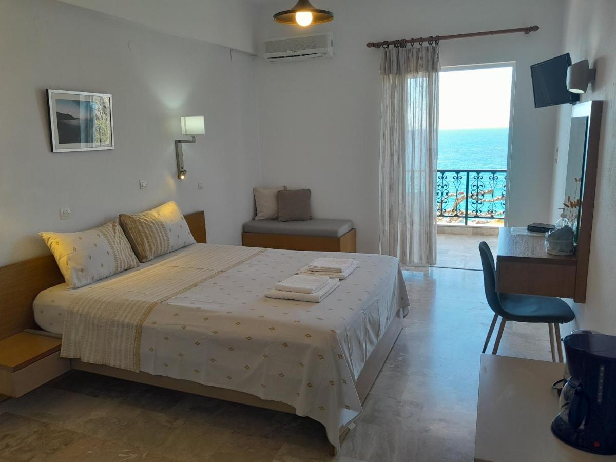 Livikon Studios & Rooms Rodakino Zimmer foto
